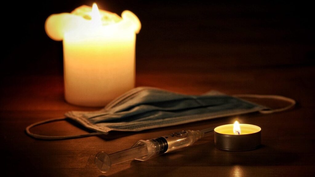 “Закон про право на смерть”: парламент Франції проголосував за легалізацію евтаназії