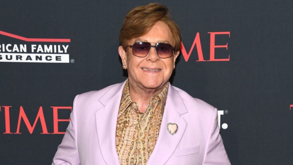 Елтон Джон погрожує судом через плани британського уряду щодо ШІ Елтон Джон погрожує судом через плани британського уряду щодо ШІ