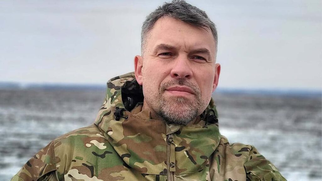 Після трьох років у ЗСУ: актора-військового Геннадія Попенка списали зі служби Після трьох років у ЗСУ: актора-військового Геннадія Попенка списали зі служби