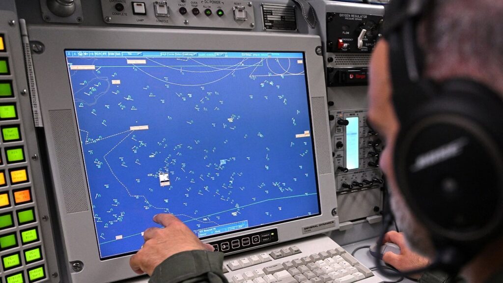 РФ атакувала Україну балістикою та 128 дронами: скільки цілей знешкоджено