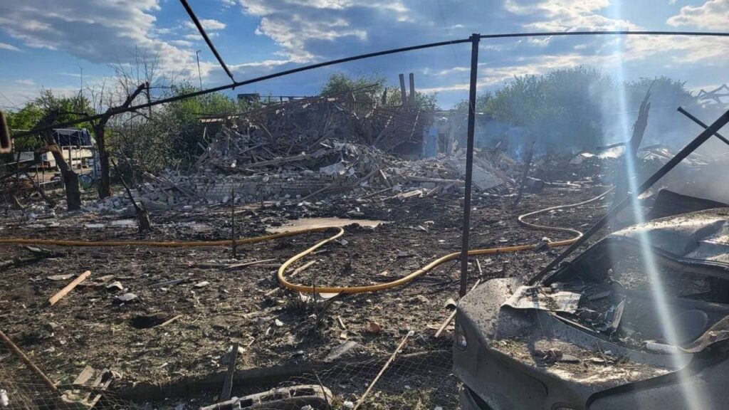 Окупанти скинули три КАБи на село на Куп’янщині: загинули літні люди