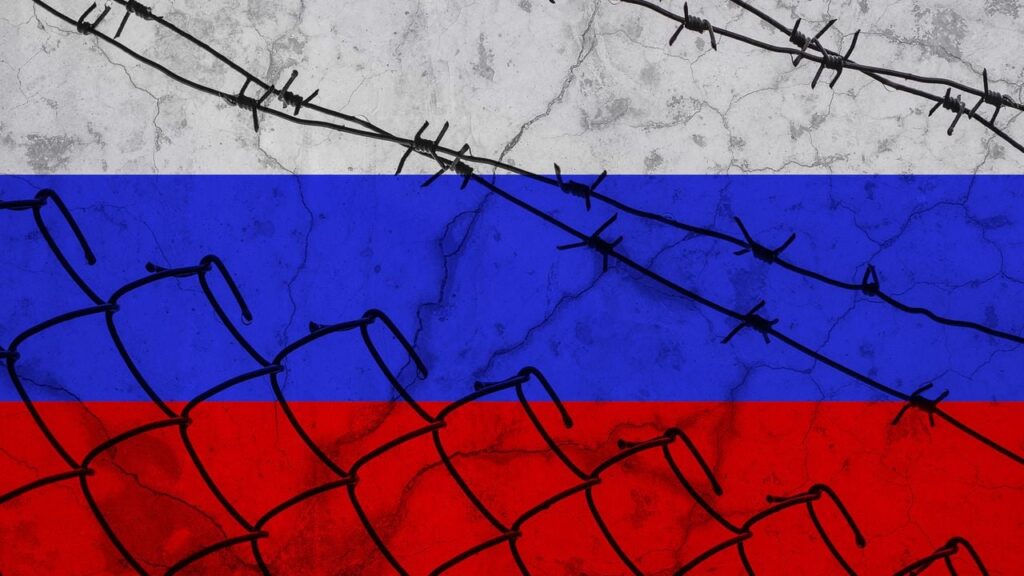 Розглядають введення повного торгового ембарго: ЄС готує нокаутуючий санкційний удар проти РФ