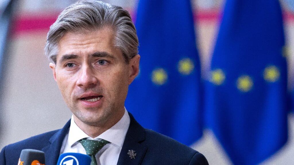 Литва закликає до жорстких санкцій проти РФ: Треба вдарити там, де справді болить