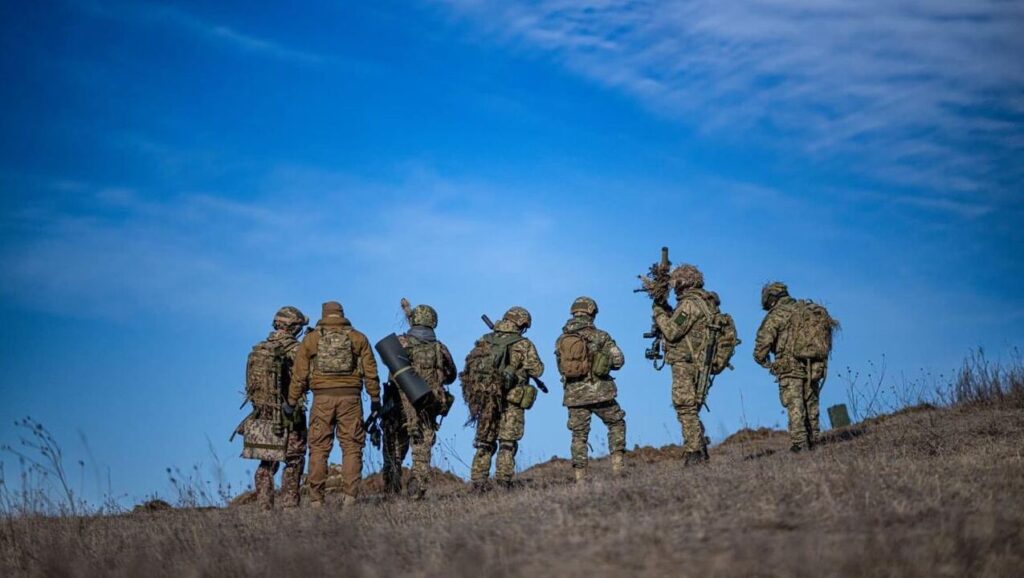 Чи можуть заброньовані чоловіки виїжджати за кордон у 2025 році: коментар експерта Чи можуть заброньовані чоловіки виїжджати за кордон у 2025 році: коментар експерта