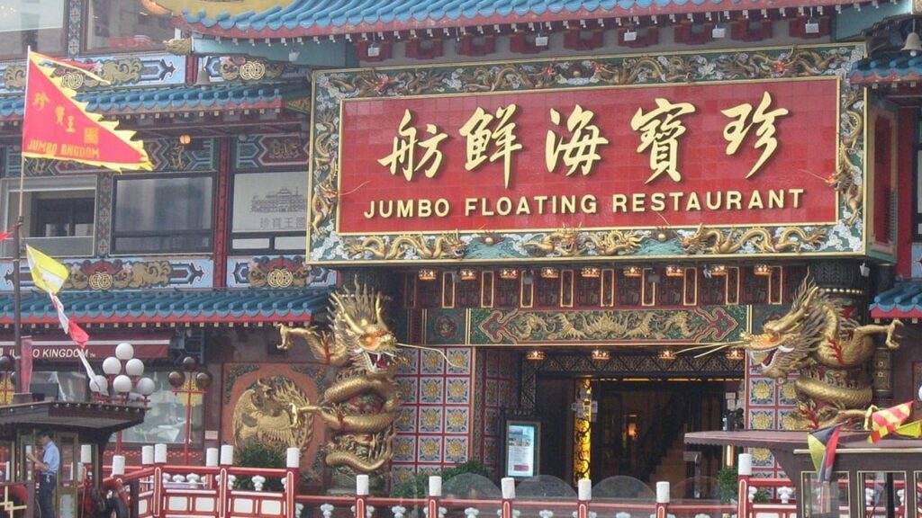 Пекін закликав чиновників до ощадливості на тлі економічних труднощів у Китаї Пекін закликав чиновників до ощадливості на тлі економічних труднощів у Китаї