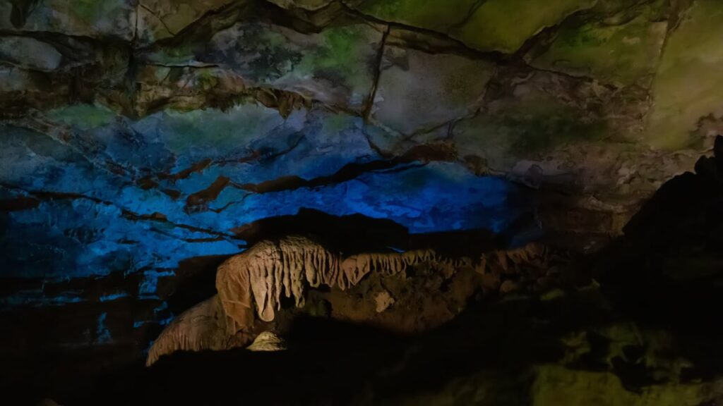 Тільки у нас і в Скандинавії: який унікальний камінь Європа купує в України