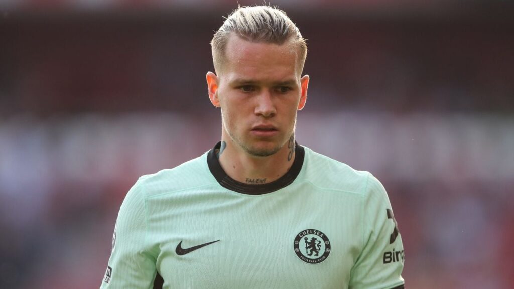 У Челсі вирішили, чи отримає Мудрик медаль у разі перемоги у Лізі конференцій