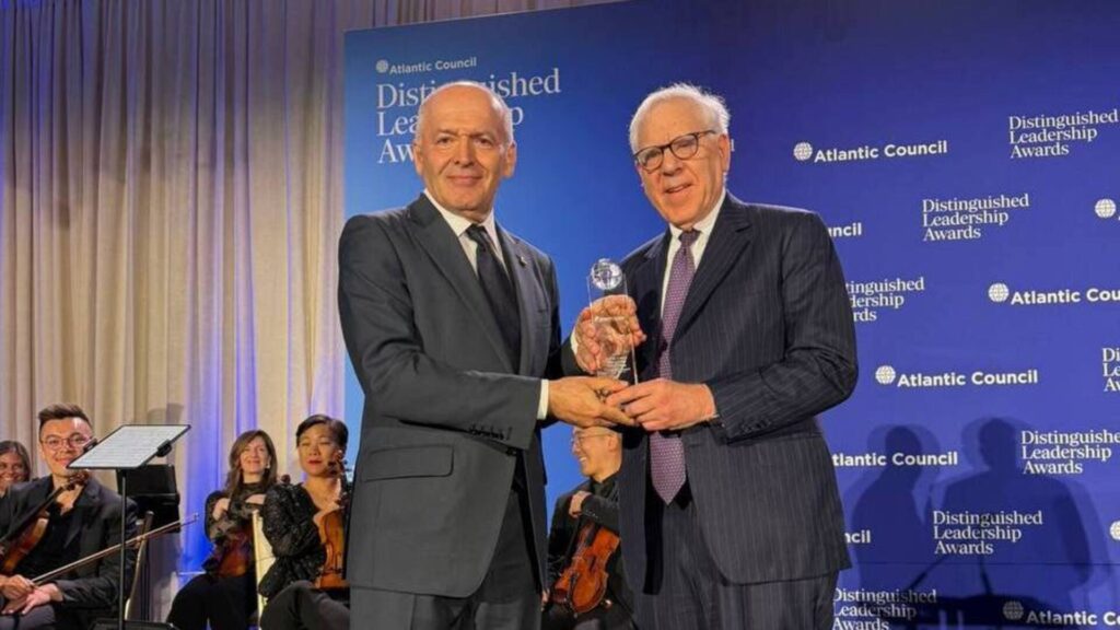 Віктор Пінчук отримав нагороду Atlantic Council за видатне гуманітарне лідерство