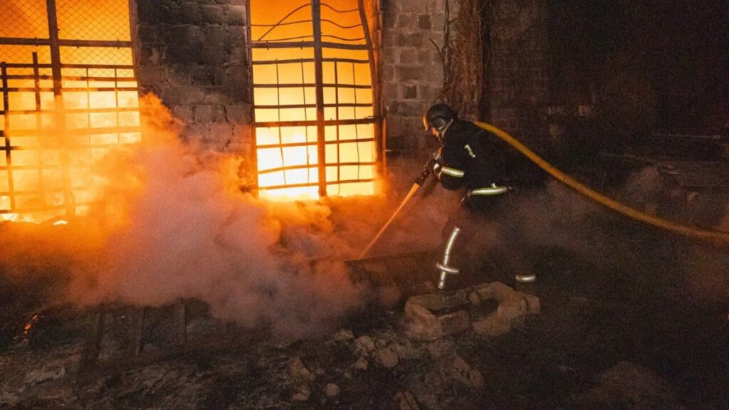 Вибухи у Харкові: місто під атакою ворожих БпЛА, є постраждалі