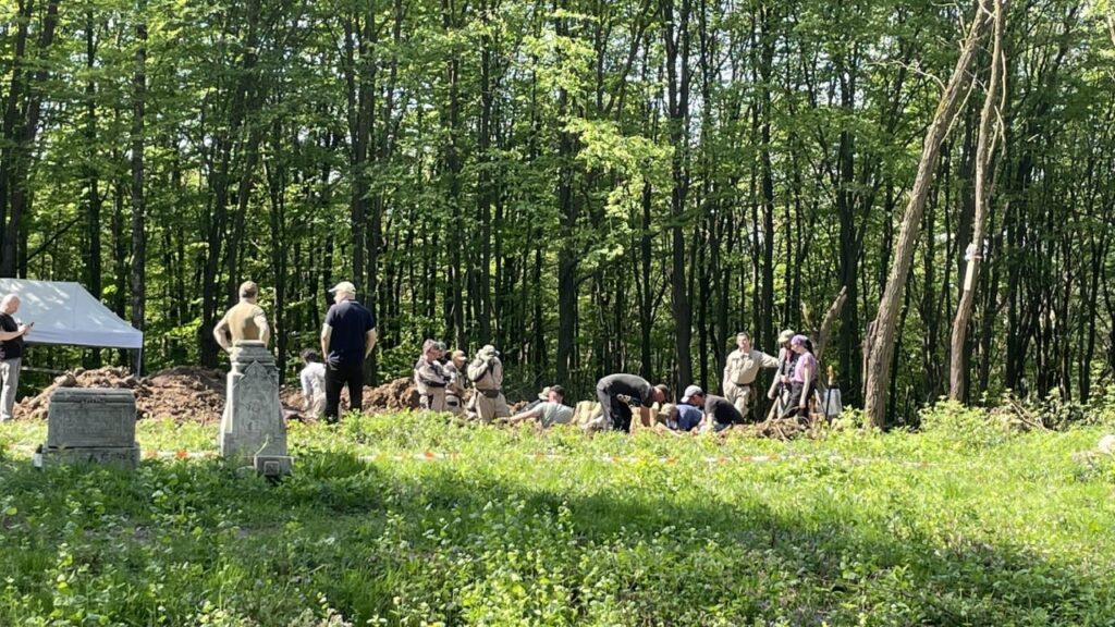 На Тернопільщині завершують ексгумацію жертв Волинської трагедії: який наступний крок На Тернопільщині завершують ексгумацію жертв Волинської трагедії: який наступний крок