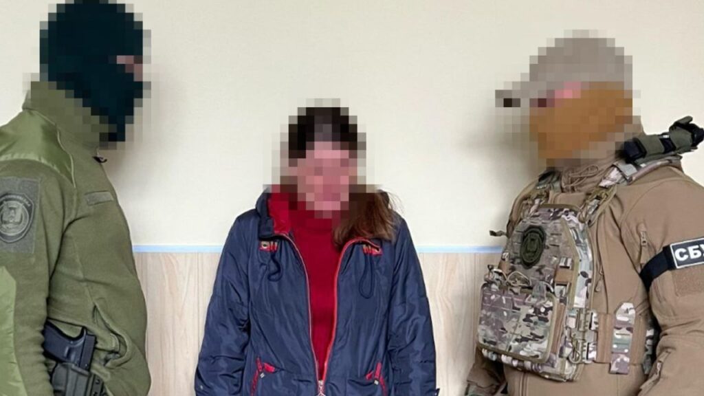 TikTok-шпигунка: СБУ затримала агентку ФСБ, яка зливала позиції ЗСУ на Донеччині
