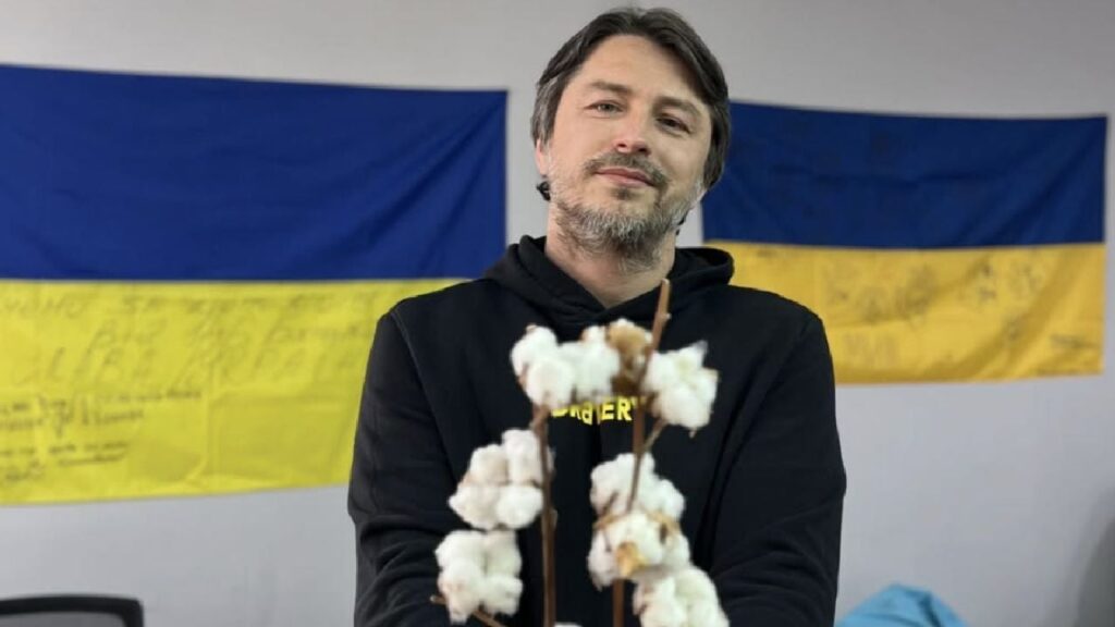 Мені – 5 місяців, брату – 4 роки, мамі – 26: Притула показав рідкісне фото з родинного архіву