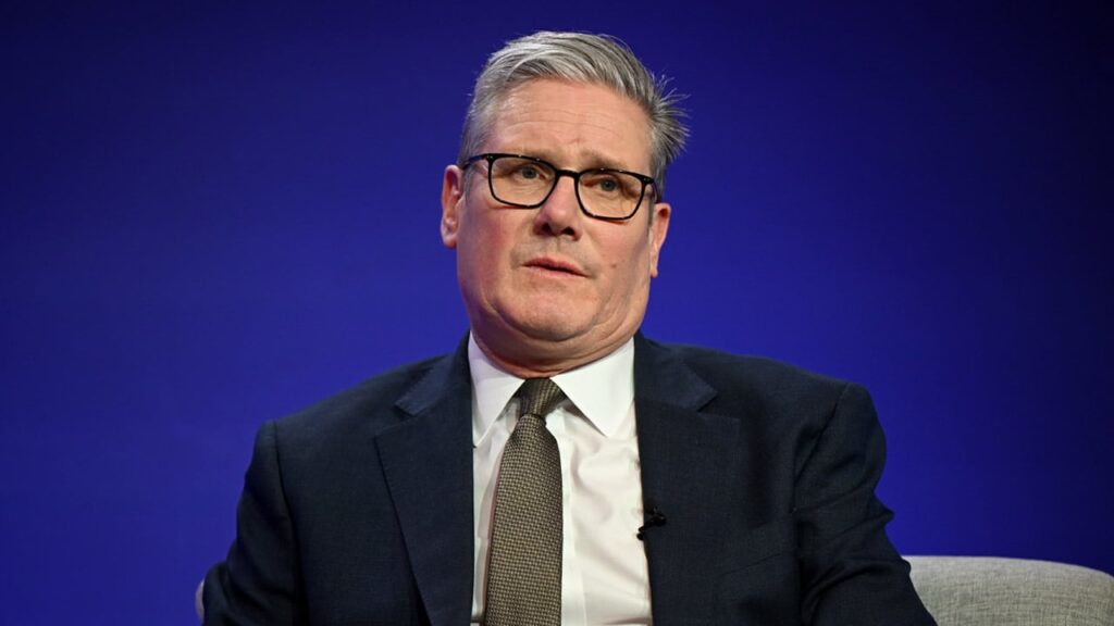 Британія згортає експеримент “відкритих кордонів” – Стармер про обмеження міграції