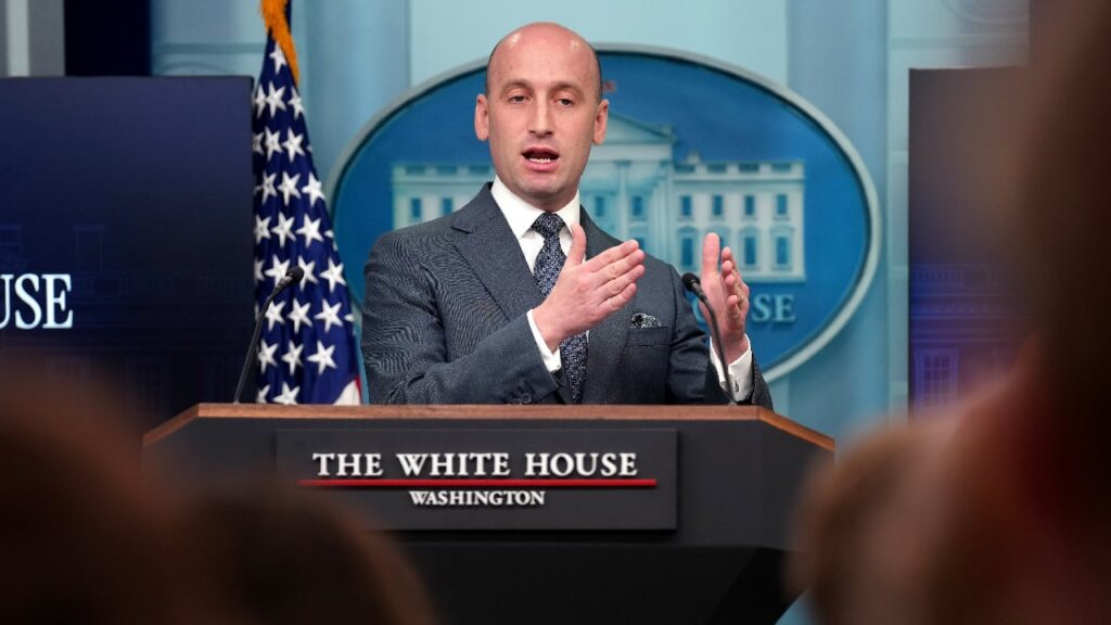 Замість Волца: Трамп назвав фаворита на посаду радника з нацбезпеки Замість Волца: Трамп назвав фаворита на посаду радника з нацбезпеки