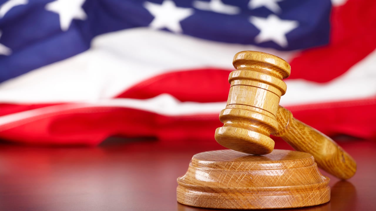 Білий дім може витратити кошти з іноземної допомоги на депортацію українців і гаїтян