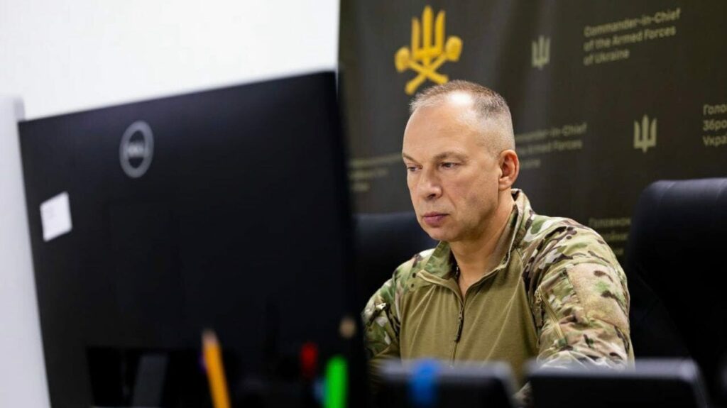 Сирський заявив, що проти України воює угруповання в 640 тис. військових РФ Сирський заявив, що проти України воює угруповання в 640 тис. військових РФ