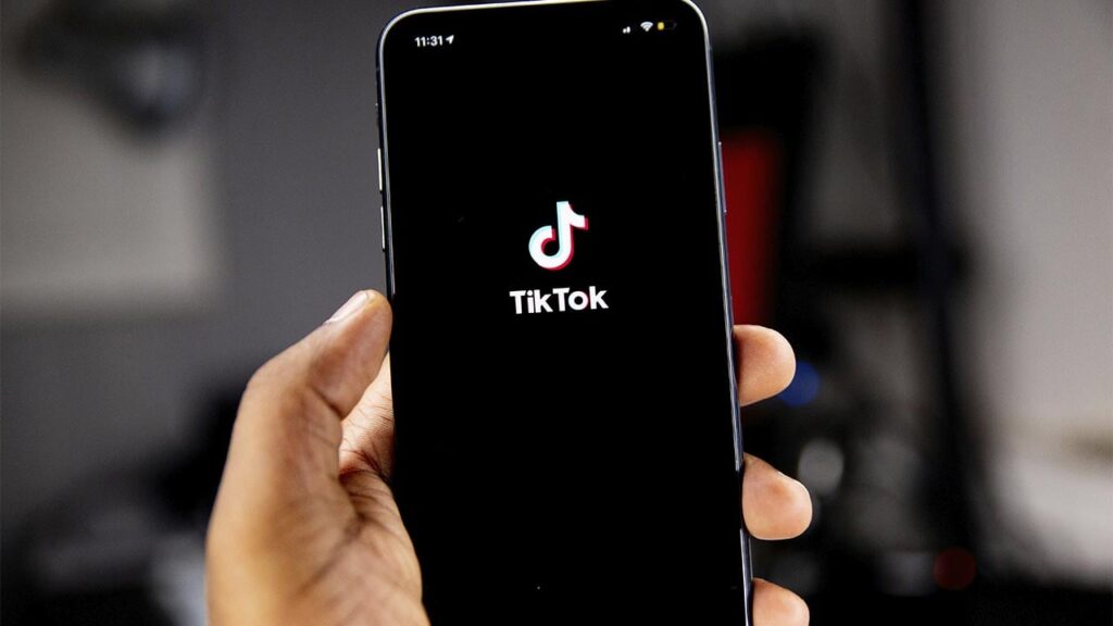 За передання даних до Китаю: TikTok оштрафували на €530 млн
