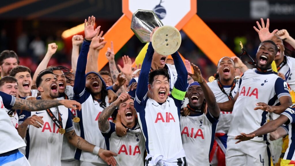 Капітан Тоттенгема залишився без медалі після перемоги у фіналі Ліги Європи