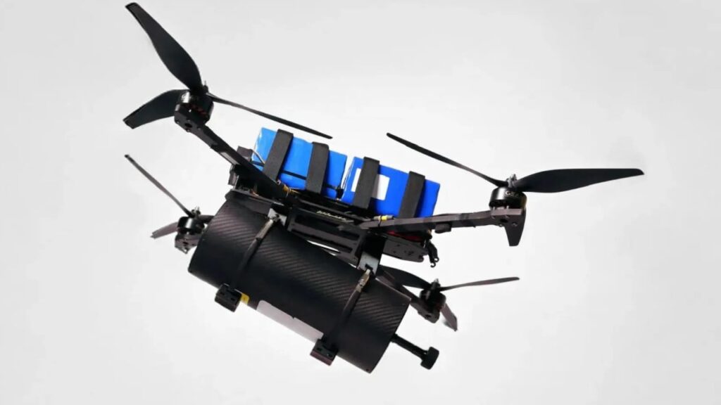 Уражає ворогів та бронетехніку: в арсеналі ЗСУ з’явився український дрон Веспа-15