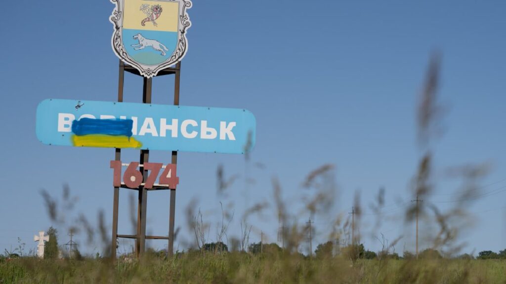 Окупанти стерли Вовчанськ з лиця землі, бої йдуть біля річки Вовча – ЗСУ