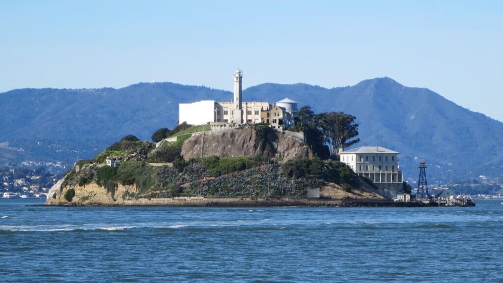 Трамп і в’язниця Алькатрас: навіщо президенту США відроджувати “острів покарання”