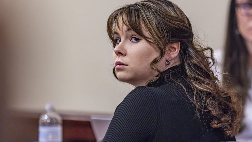 Не відсиділа повний термін: зброярку фільму Іржа випустили з в’язниці