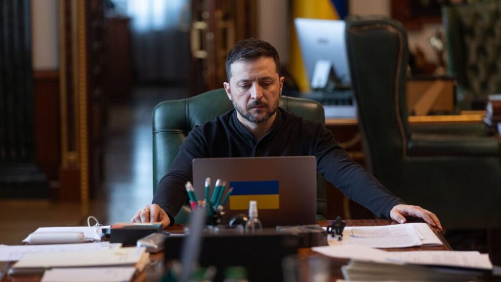 Потрібно $30 млрд для запуску українського виробництва зброї на повну – Зеленський