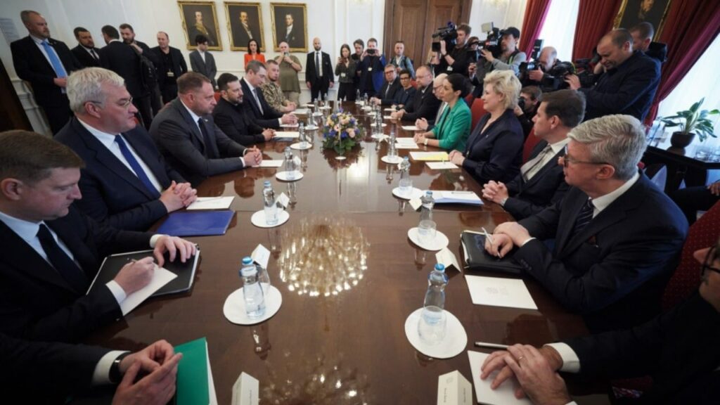 Зеленський обговорив з чеськими парламентаріями мир, санкції та євроінтеграцію України