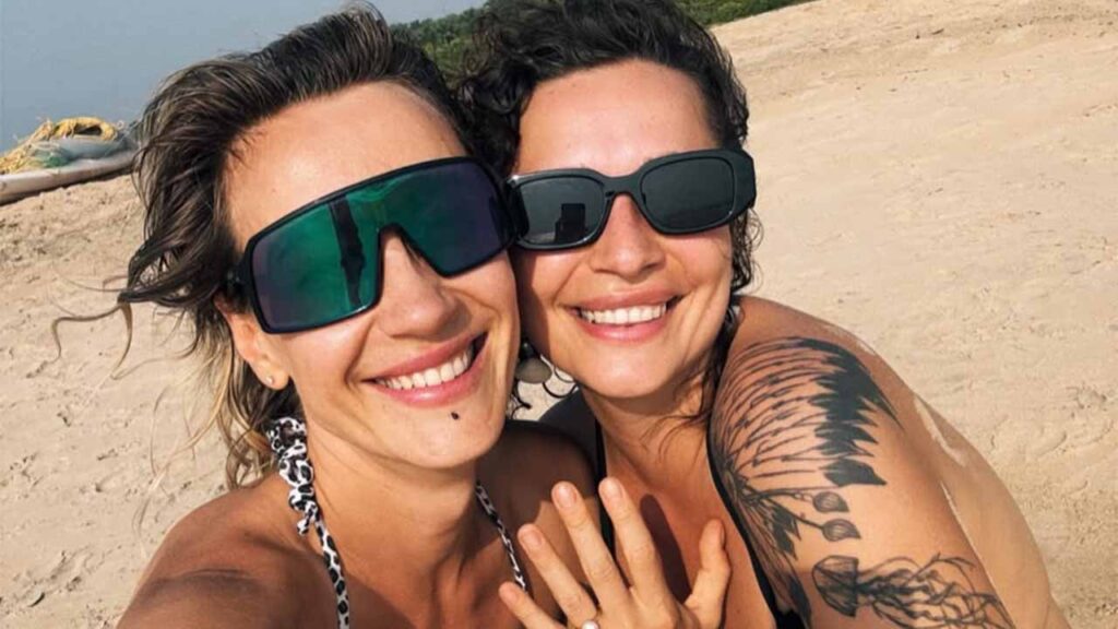 Ми сказали “так”: донька Олени Мозгової оголосила про заручини з коханою