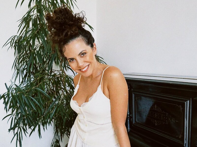 "Сукня де?", "Ніжки супер". Каменських підірвала мережу своїм виходом у відвертому вбранні