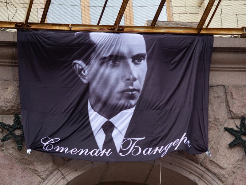 Ось такий вигляд зараз має могила Бандери, яку неодноразово нівечили. Свіжі фото Ось такий вигляд зараз має могила Бандери, яку неодноразово нівечили. Свіжі фото