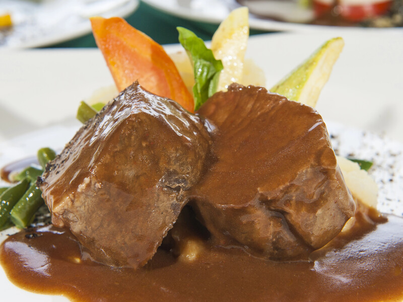 Підлива, як у дитинстві в мами. Подавайте з картопляним пюре й маринованими огірочками