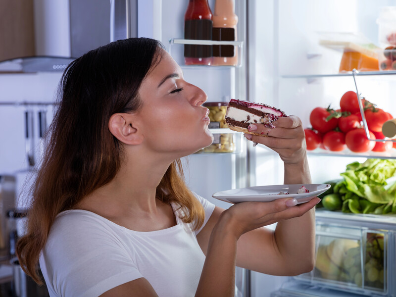 "Це не працює". Досвідчений фітес-інструктор пояснив, чому під час схуднення не можна голодувати