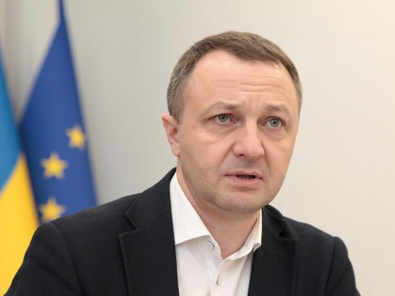 "Не місце в українській столиці". Мовний омбудсмен розкритикував репертуар Сердючки