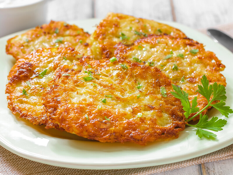 Додайте це в тісто – і деруни будуть набагато смачнішими й соковитішими. Новий варіант класичного рецепта