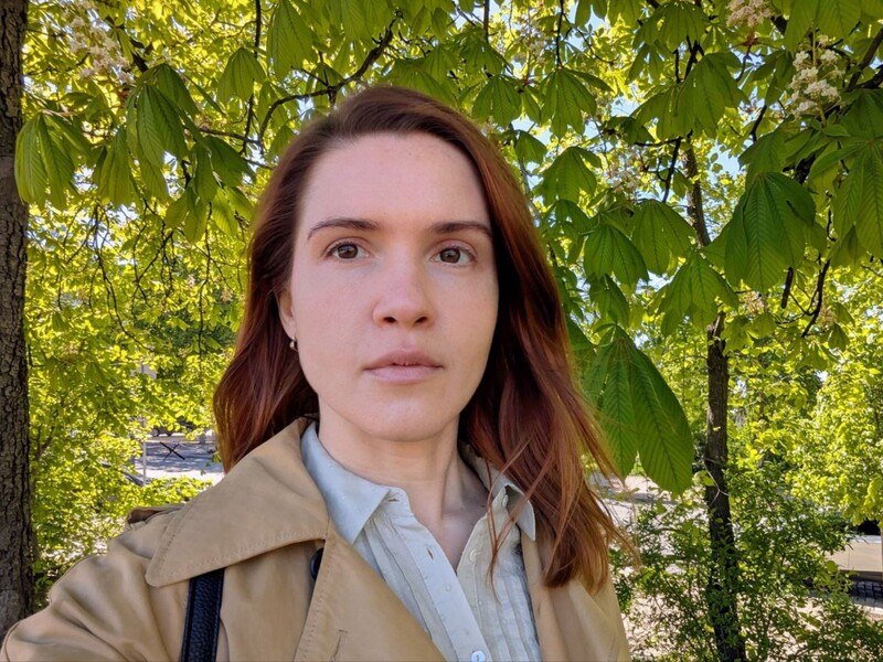 Безугла накинулася на Єфросиніну – згадала про її сестру в РФ і заявила, що чоловік ведучої служить у Києві