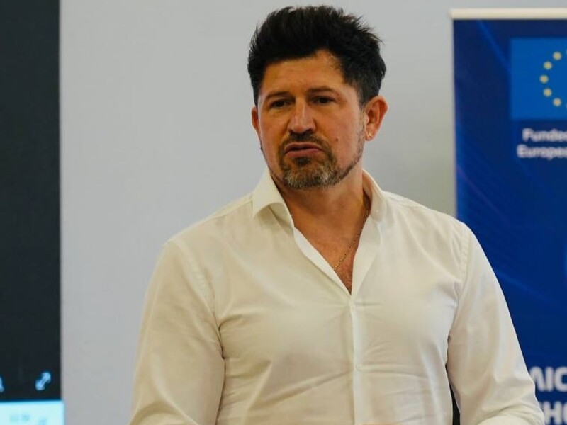 "Це було б неправильно – позбавити таку жінку щастя". 49-річний Джеджула одружився вдруге