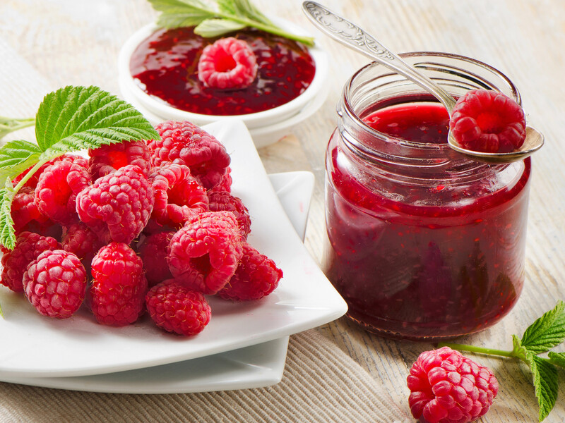 "Малинове варення готую тільки так". Смачне, дуже густе – і колір рубіновий без кислот