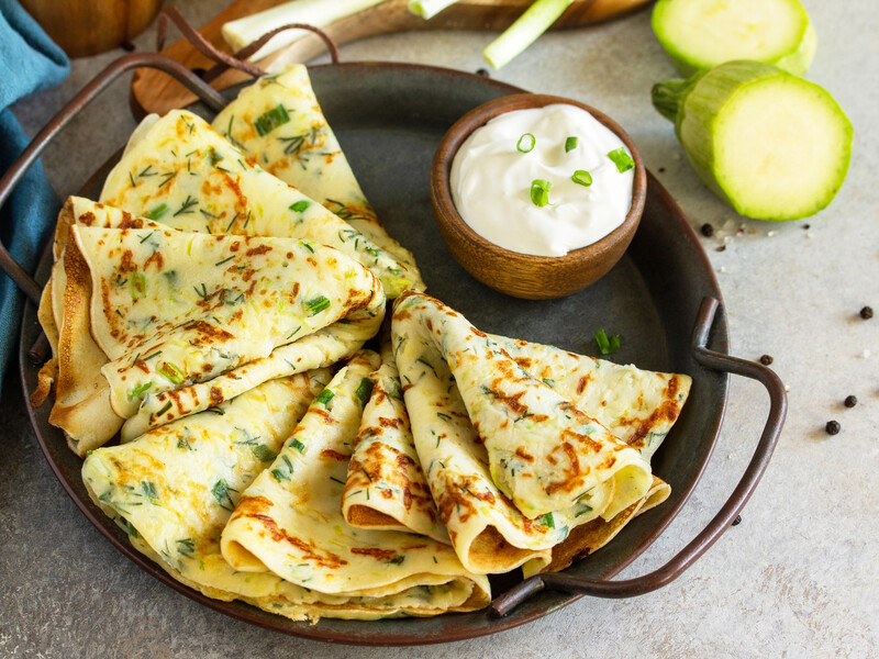 "Просто та корисно". Рецепт кабачкових млинців для всієї родини