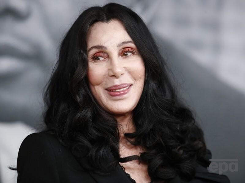 Наркозалежний син 79-річної Шер потрапив у лікарню. Відомо, у якому він стані