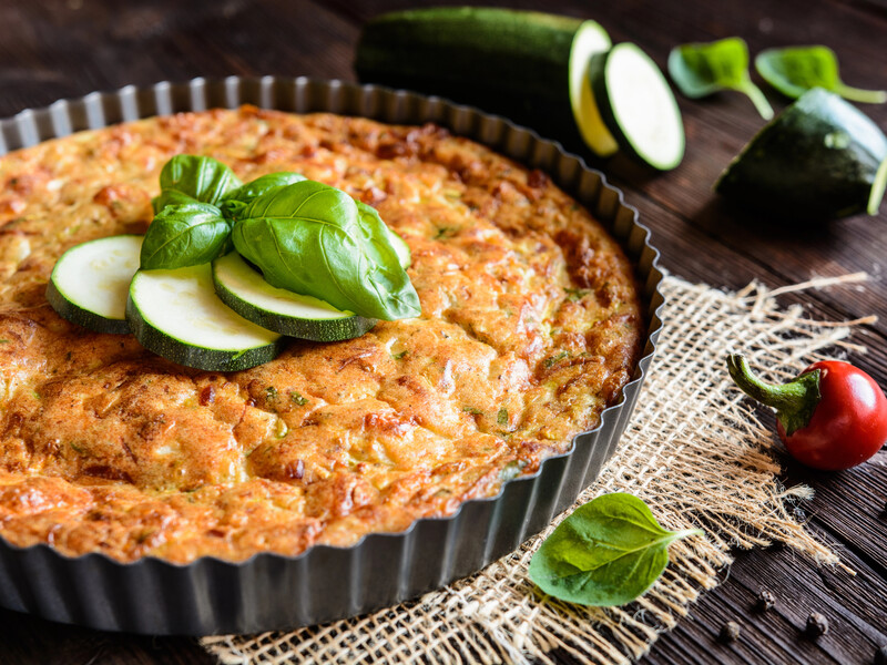 "У сезон кабачків завжди печу "Грецький пиріг". Смачна й ситна літня страва