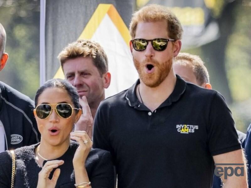 Сассекські відірвалися на день народження доньки в Disneyland. Відео