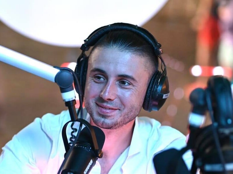 "50 відтінків Тараса Тополі". Лідер гурту "Антитіла" показав, який вигляд мав понад 10 років тому