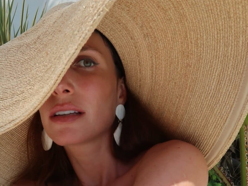 Дружина Тігіпка показала, як носить сукню-комбінацію. Фото