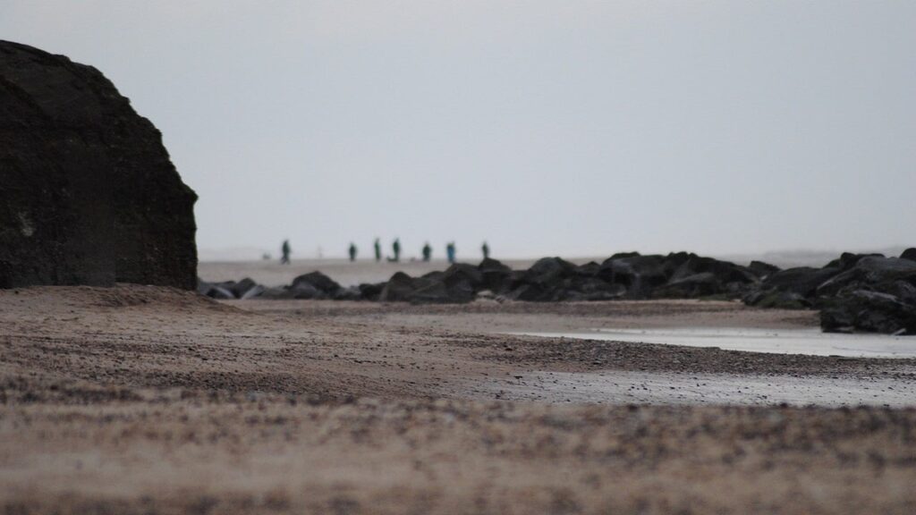 РФ провалює курортний сезон на ТОТ: путівок на море не хочуть навіть бюджетники