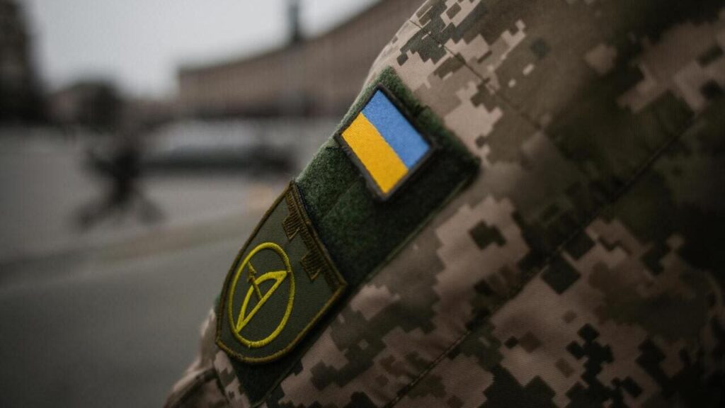 Чи може військовослужбовець бути ФОП і вести бізнес під час служби