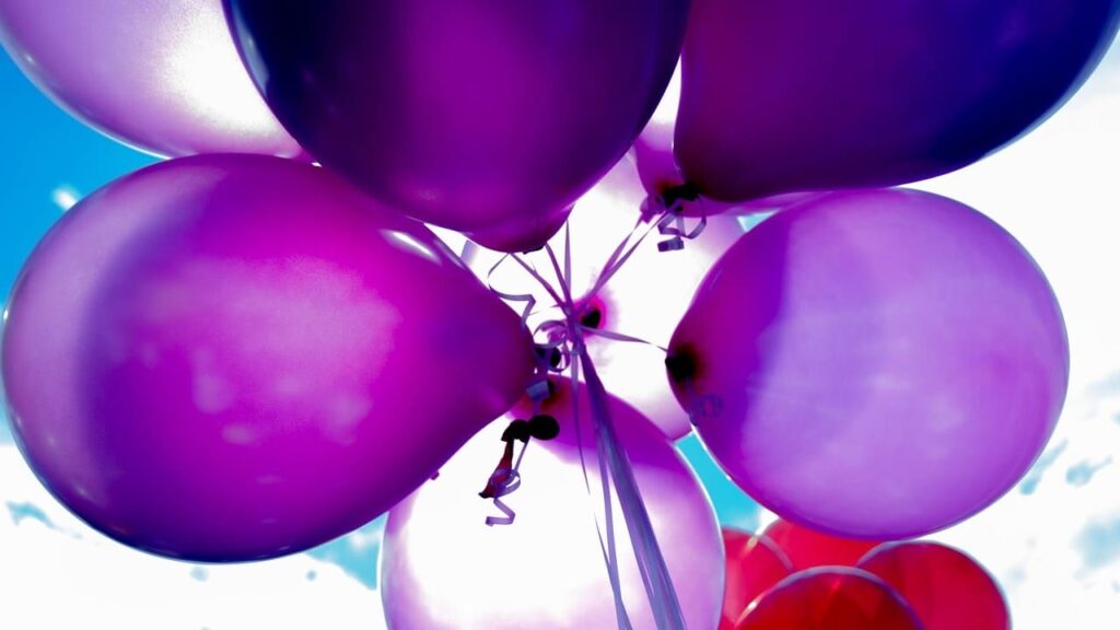 Чи можна запускати повітряні кульки під час війни: відповідь адвокатів