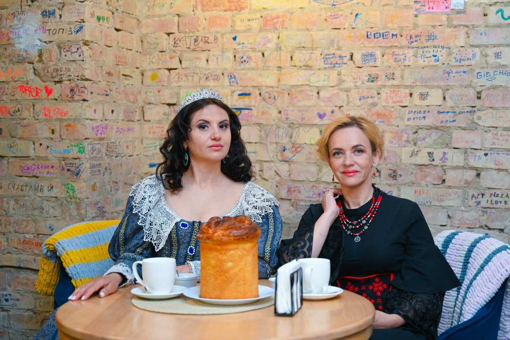 “Бабусини пироги: Смак традицій і сила поколінь – новий формат, нові історії, нове життя української кулінарії”