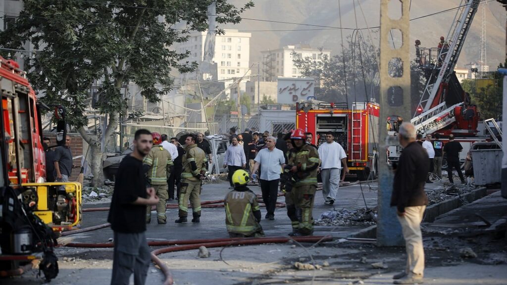 Атака Ізраїлю на Іран: у МЗС дали рекомендації українцям на Близькому Сході Атака Ізраїлю на Іран: у МЗС дали рекомендації українцям на Близькому Сході