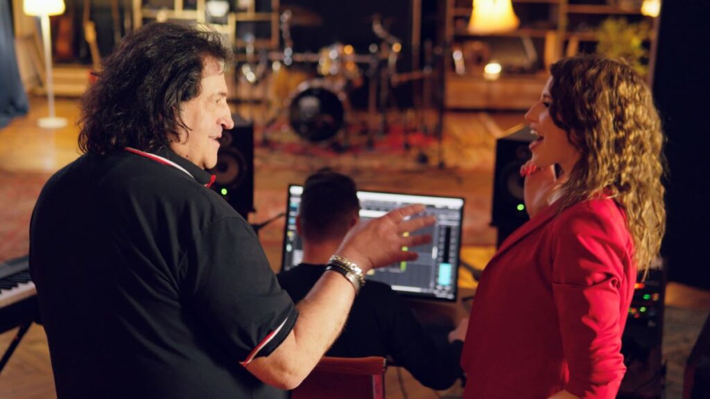 Як молодій співачці вдалося заспівати з легендою: премʼєра ZHANNET та Іво Бобула